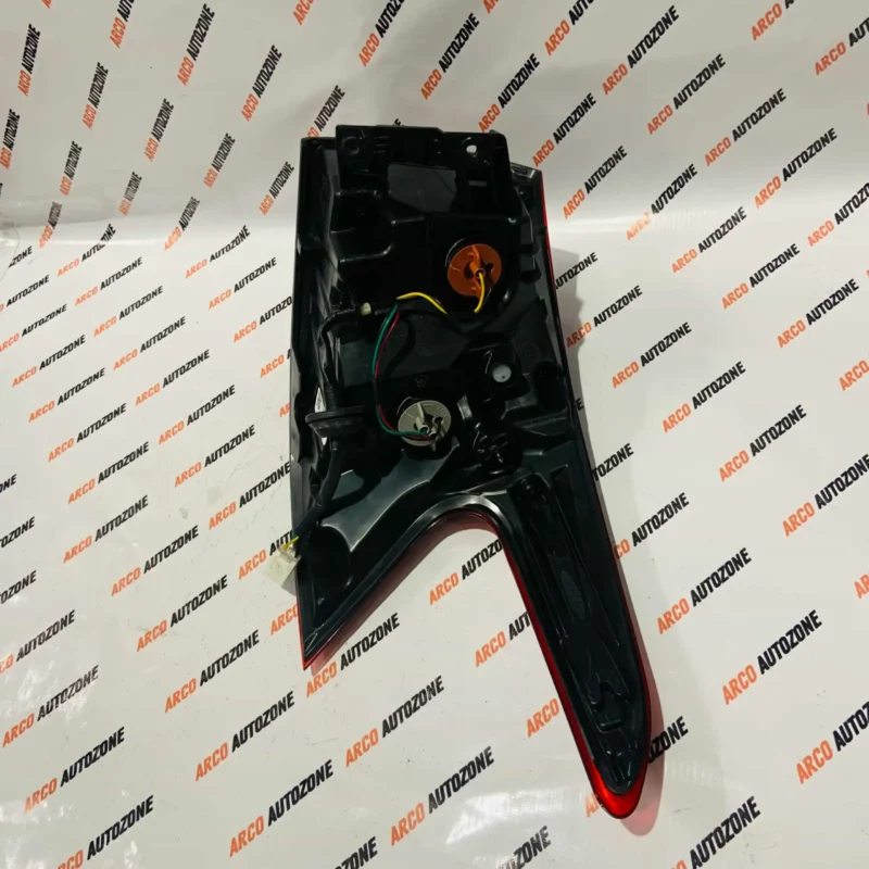 HYUNDAI I20 2020 OE LEFT HAND 92401T7000 - Image 3