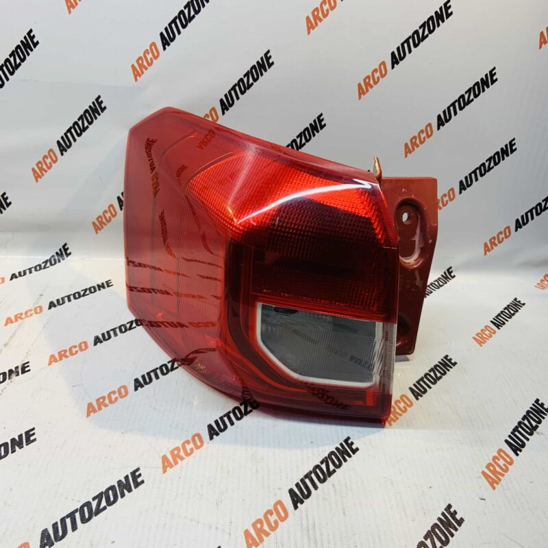 MARUTI SUZUKI BREZZA NON LED SEMI USED LEFT HAND