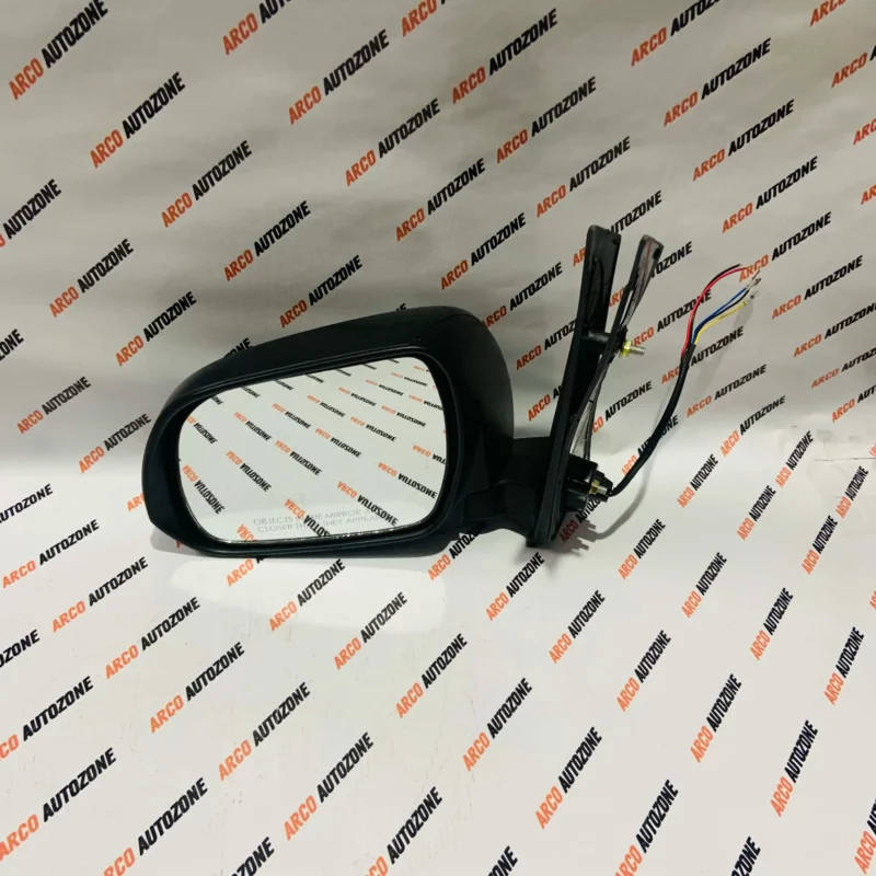 TOYOTA INNOVA 2ND GEN INDICATOR KOITO OUTSIDE MIRROR LEFT SIDE