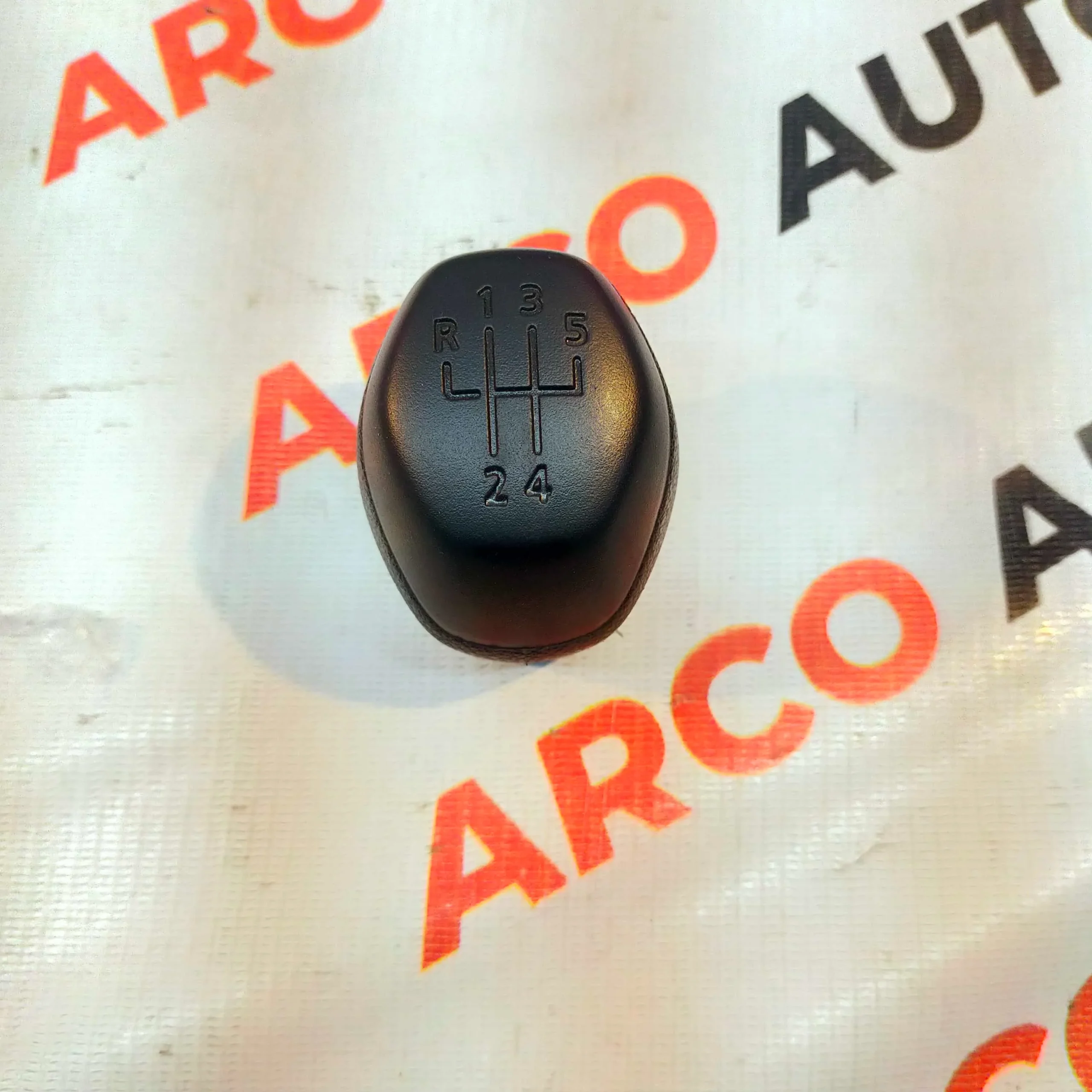 GEAR LEVER KNOB RENAULT KWID