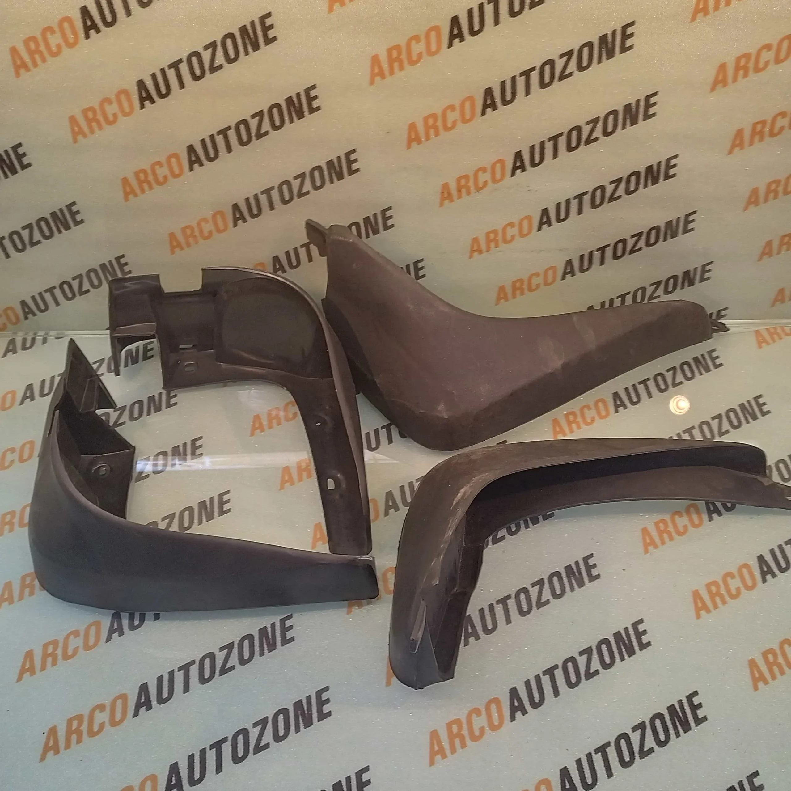 GUARD ASSY MUD FLAP HONDA JAZZ OLD MODEL