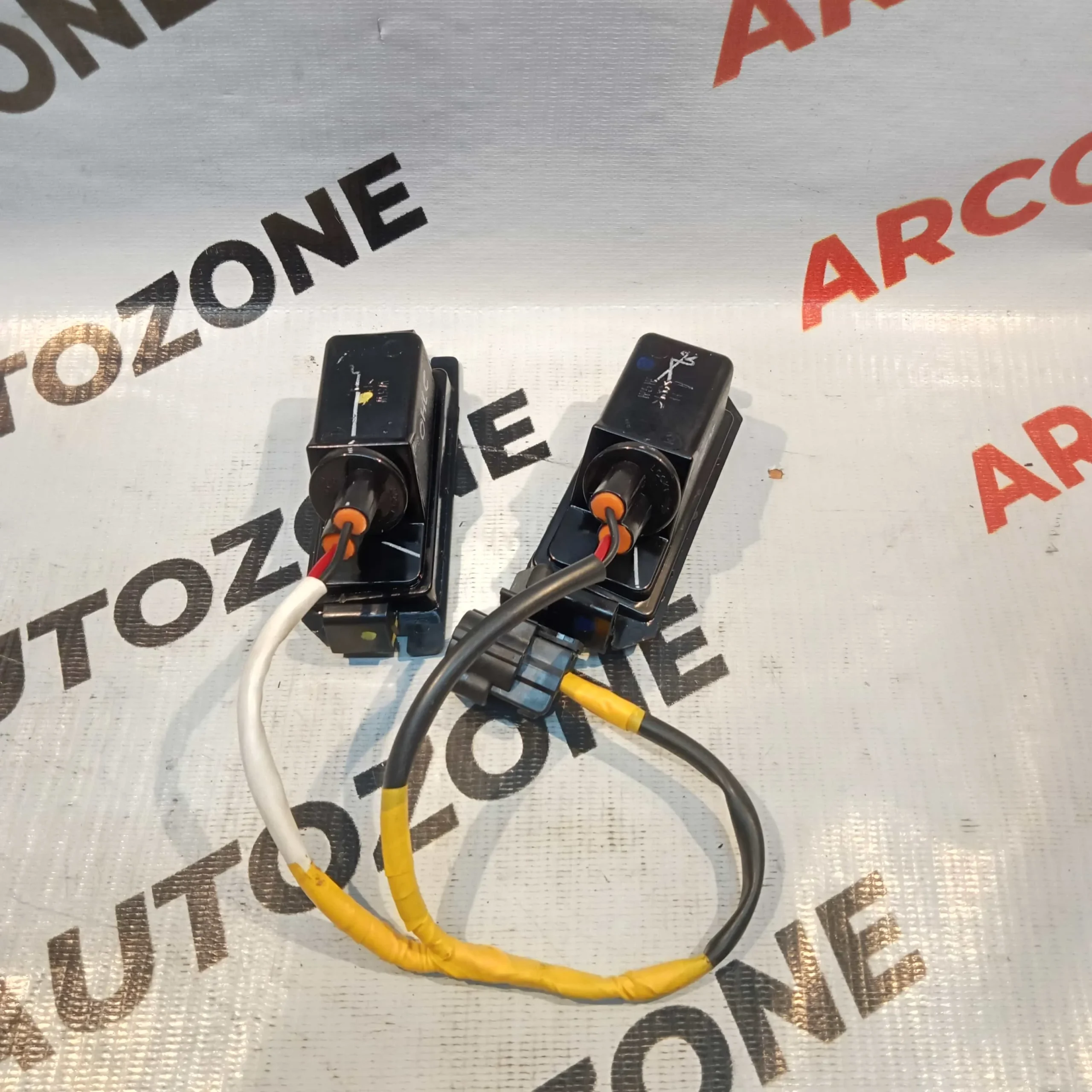 NUMBER PLATE LIGHT HYUNDAI GRAND HYU 92501B4000