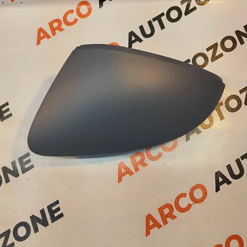 SKODA OCTAVIA 2014 SIDE GLASS COVER LEFT SIDE