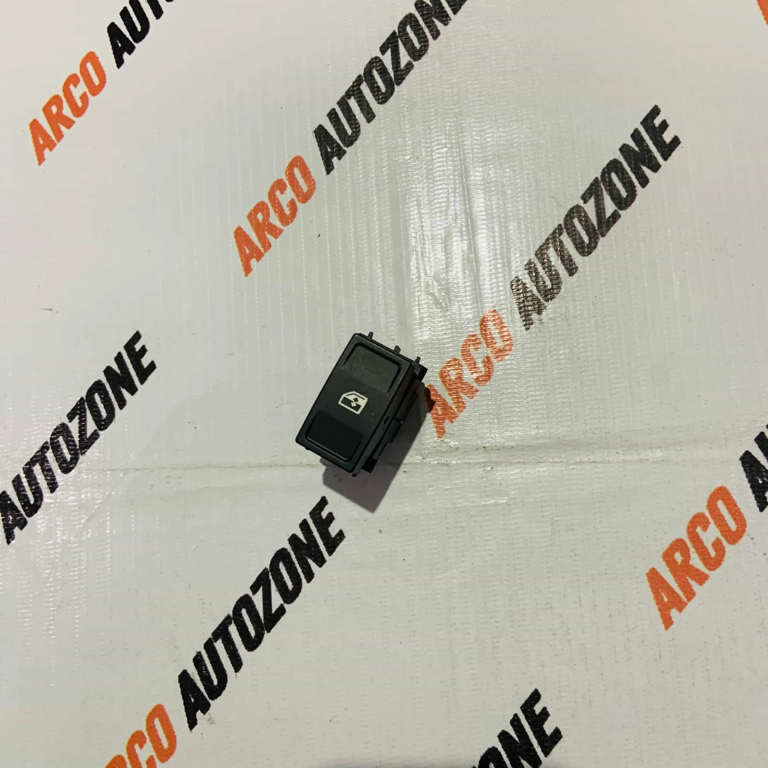 SKODA OCTAVIA NEW WINDOW SWITCH MAIN