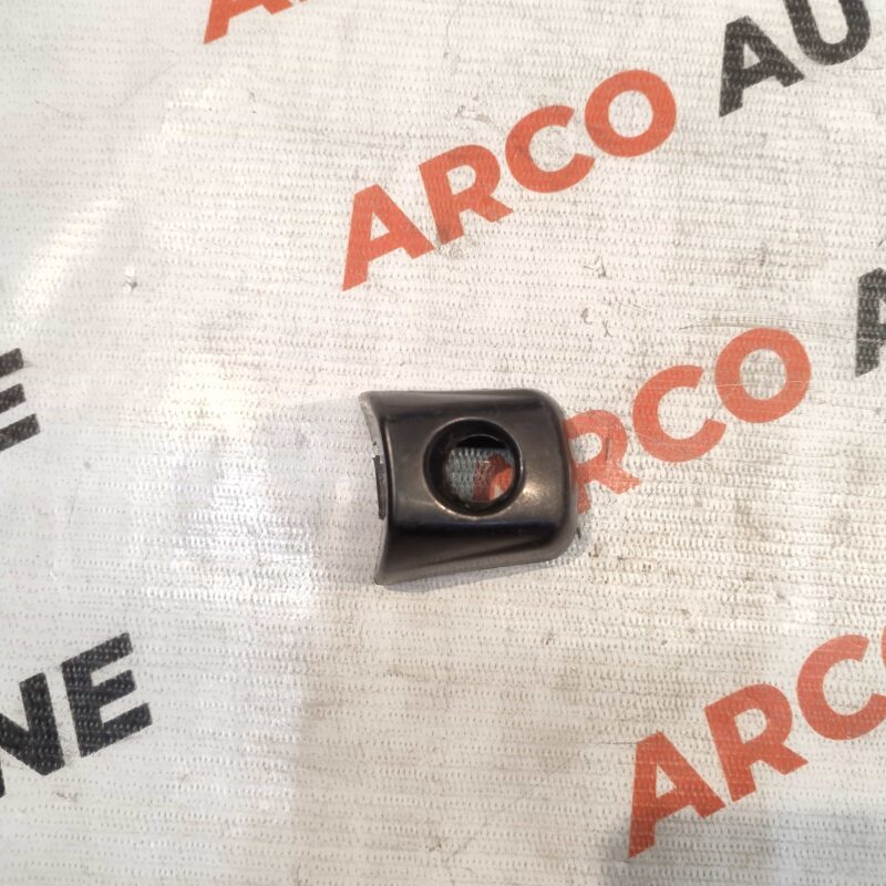 DOOR HANDLE CAP FRONT RIGHT HAND MAHINDRA XYLO
