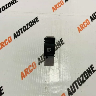 VOLKSWAGAN POLO VENTO 4 PIN WINDOW SWITCH