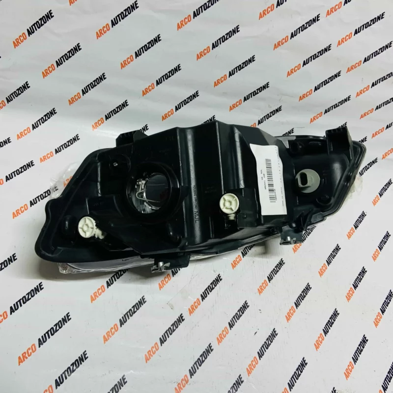 VOLKSWAGEN POLO VENTO BLACK HL5593A HEAD LIGHT RIGHT SIDE - Image 4
