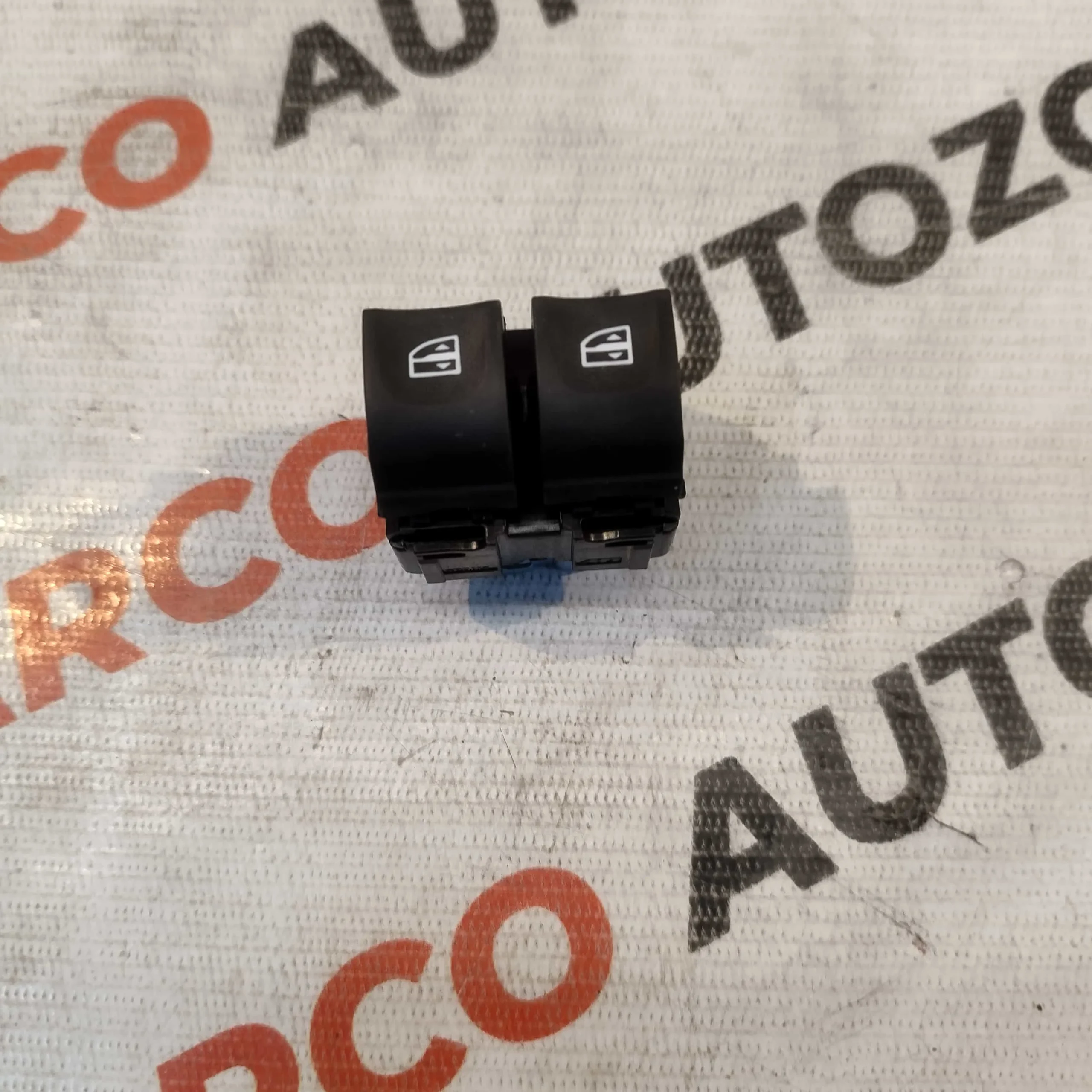 POWER WINDOW SWITCH MAIN RENAULT TRIBER MINDA S21196