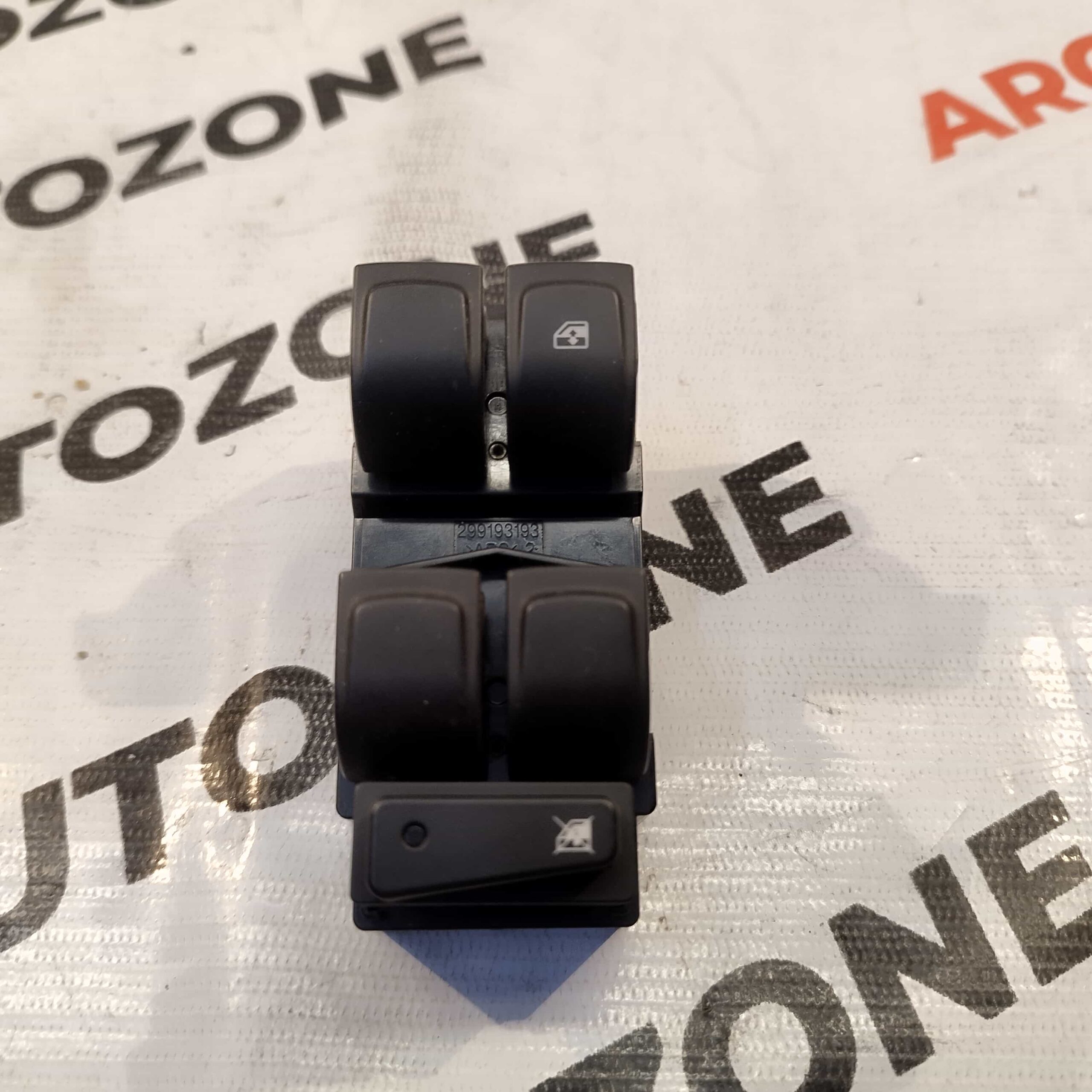 POWER WINDOW SWITCH MAIN TATA PUNCH ALTROZ TATA 299104565