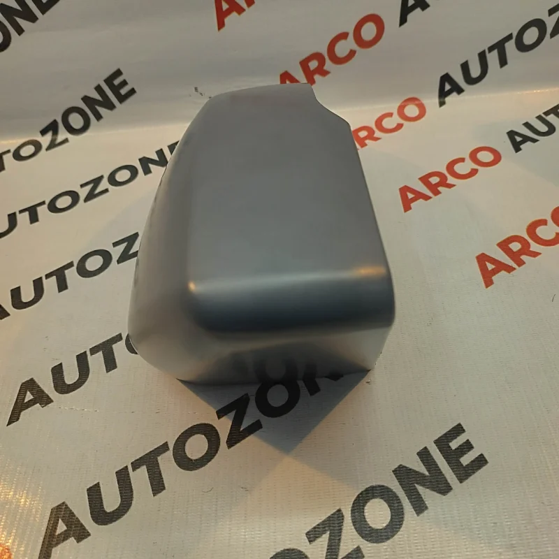 RANG ROVER 2014 SIDE GLASS COVER LEFT SIDE - Image 2