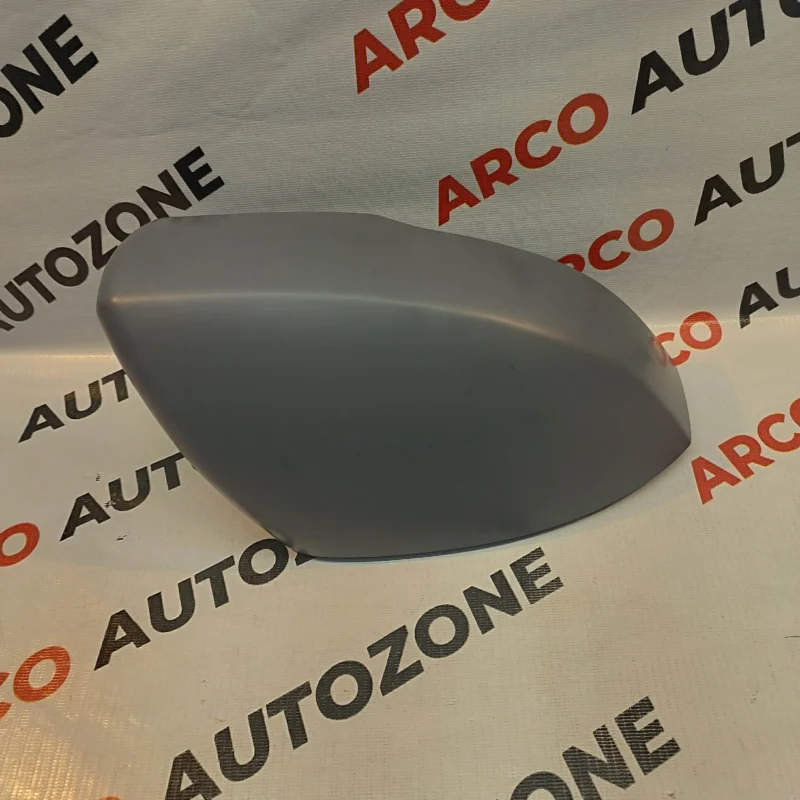 RANG ROVER 2014 SIDE GLASS COVER RIGHT SIDE