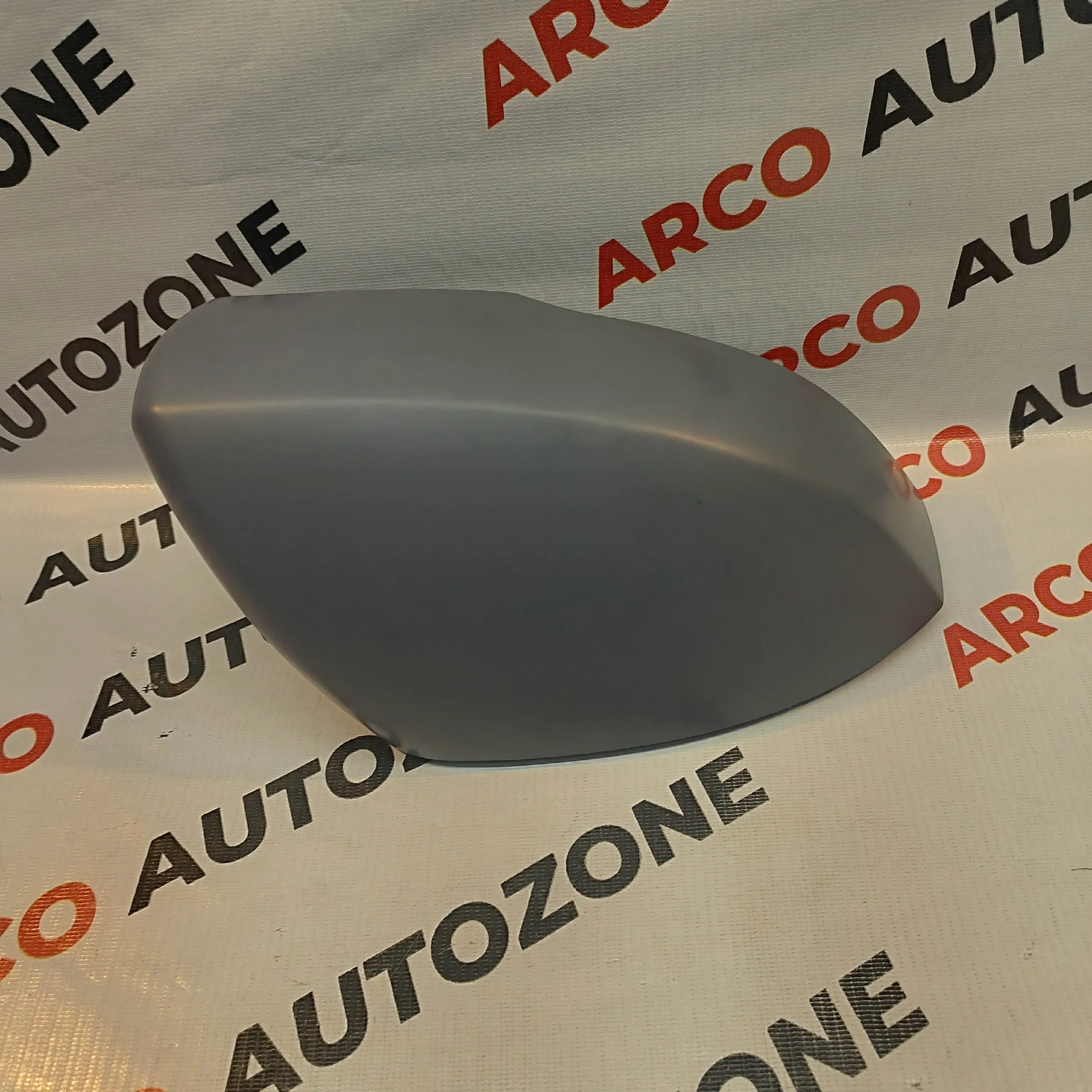 RANG ROVER 2014 SIDE GLASS COVER RIGHT SIDE