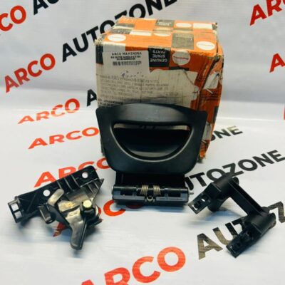 OUTER HANDLE KIT REAR RIGHT HAND MAHINDRA XUV 500 1st GEN, 0114DAW00101N