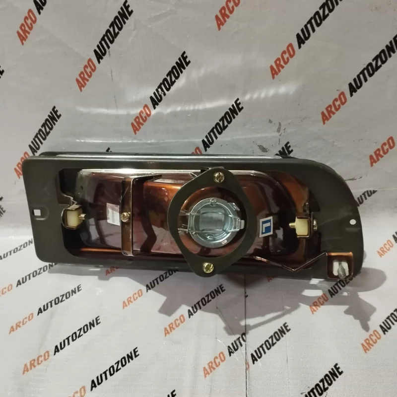 TATA SAFARI OLD LMX 012FFLL FOG LAMP LEFT SIDE - Image 2