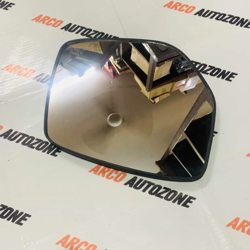 TATA SAFARI 3RD GEN SUB MIRROR GLASS PLATE RIGHT SIDE - Image 2