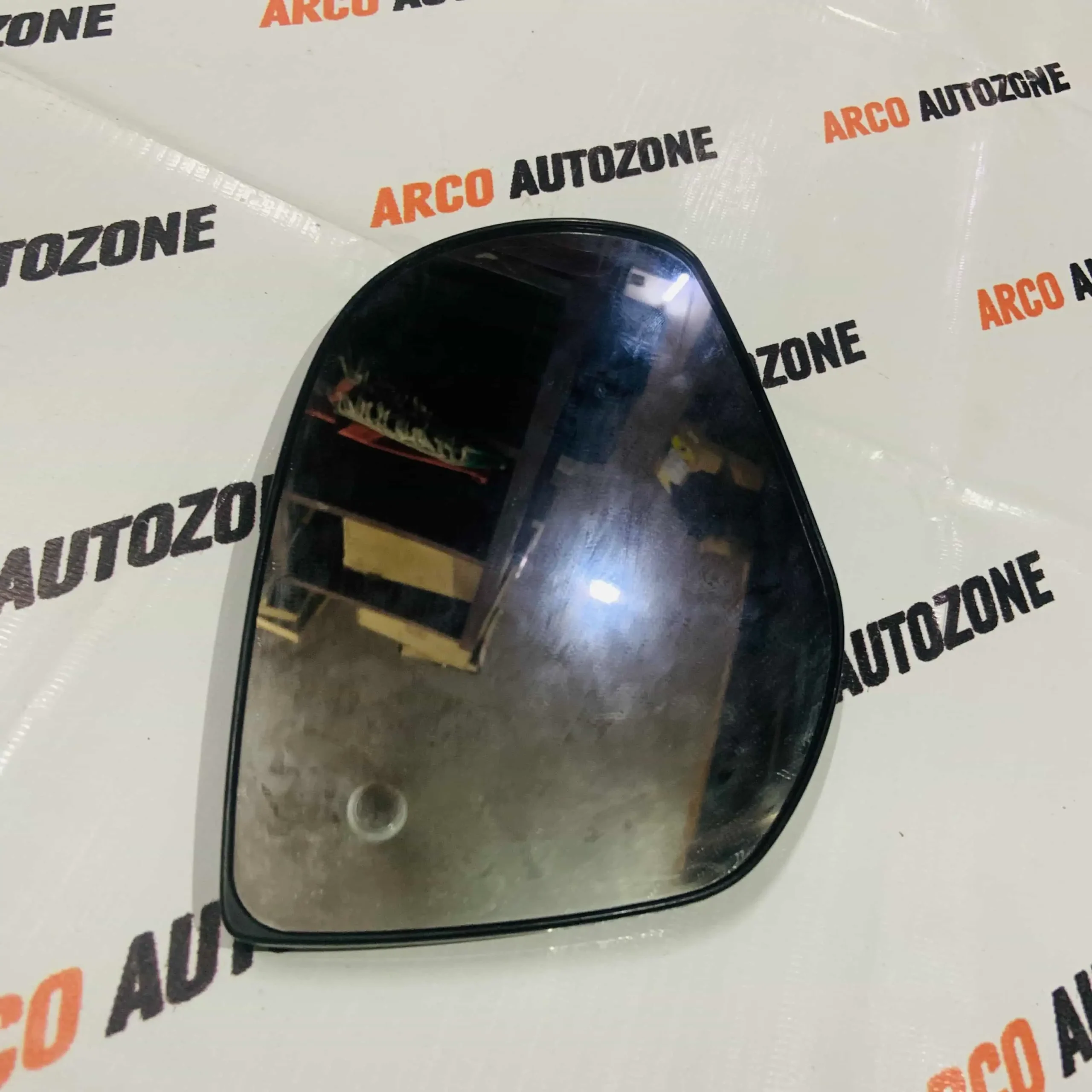 HYUNDAI SANTRO 2019 SUB MIRROR GLASS PLATE RIGHT SIDE