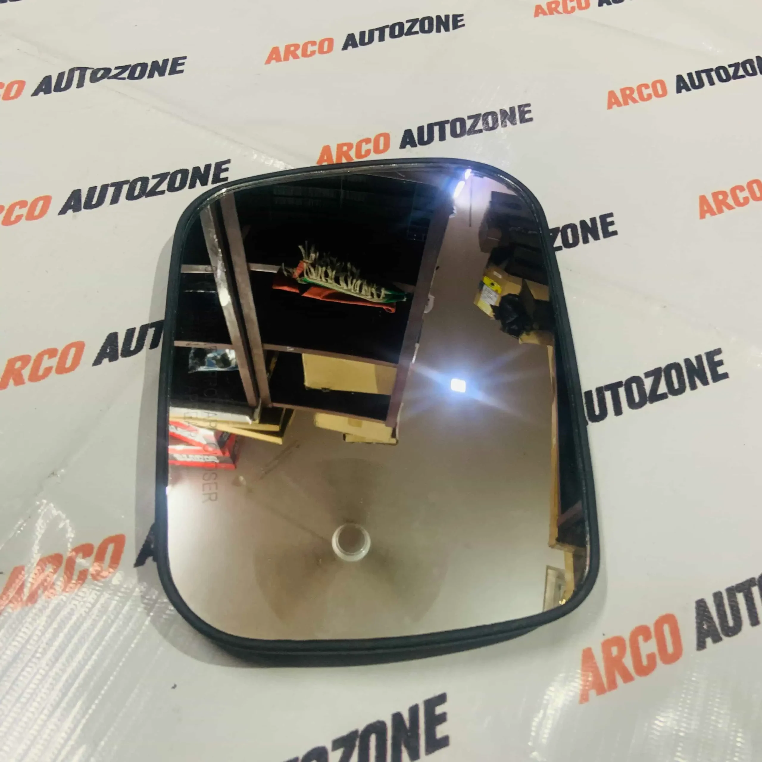 MAHINDRA SCORPIO MHAWK SUB MIRROR GLASS PLATE RIGHT SIDE
