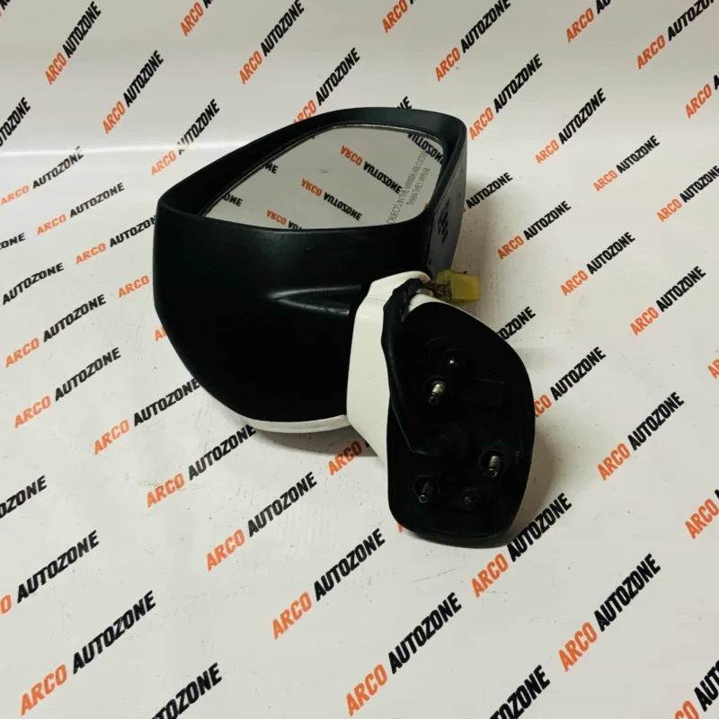 MARUTI SUZUKI SCROSS 5 WIRE SEMI USED OUTSIDE MIRROR RIGHT SIDE - Image 5