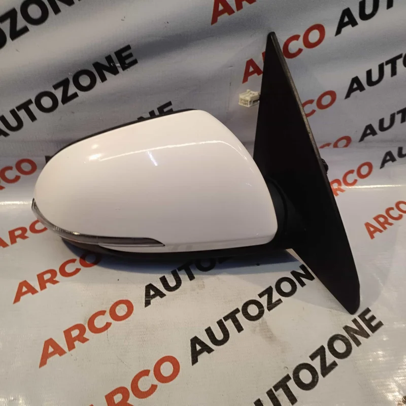 SIDE GLASS RIGHT HAND KIA SELTOS 7 WIRE - Image 2