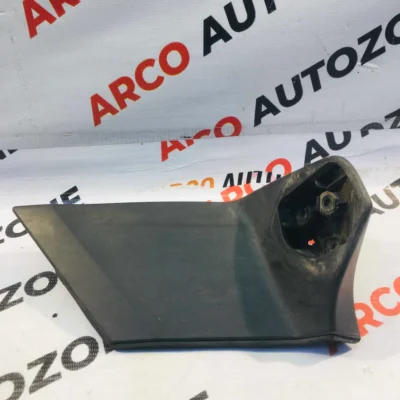 SIDE GLASS BRACKET LEFT HAND HONDA CITY 5th GEN