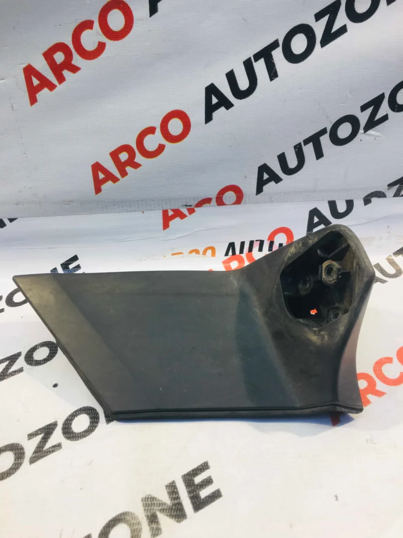 SIDE GLASS BRACKET LEFT HAND HONDA CITY 5th GEN