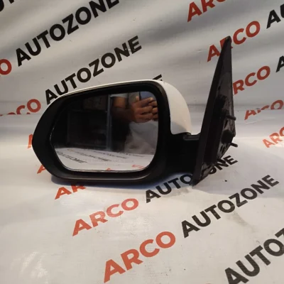 SIDE GLASS LEFT HAND KIA SONET 7 WIRE