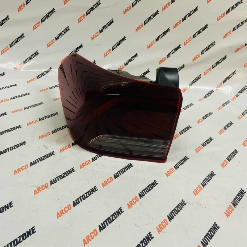 KIA SONET NON LED SEMI USED LEFT HAND