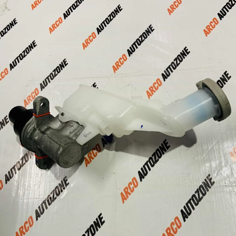 MARUTI SUZUKI SWIFT 3RD GEN 02047750084AR BRAKE MASTER CYLINDER