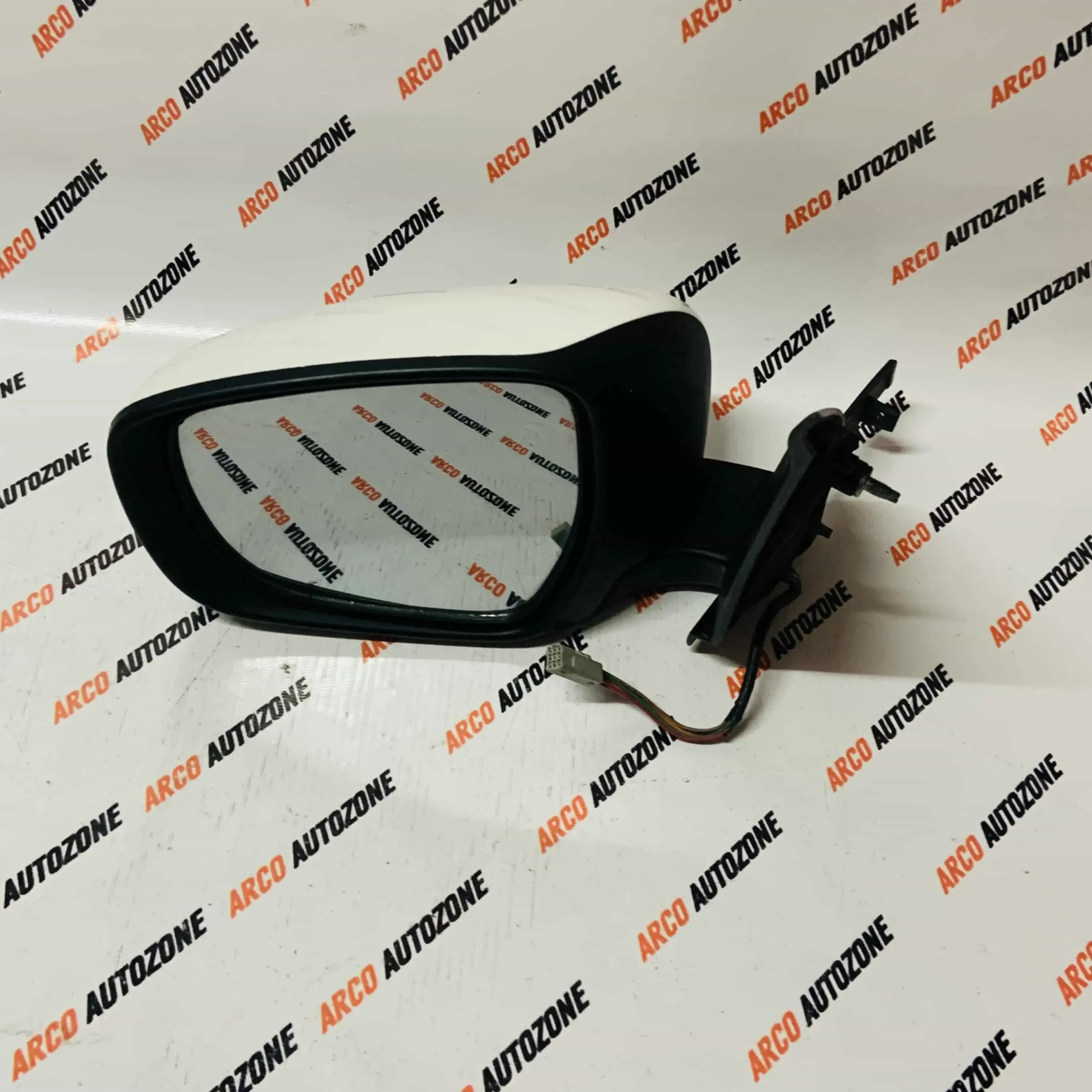 MARUTI SUZUKI SWIFT 2018 7 WIRE OUTSIDE MIRROR RIGHT SIDE