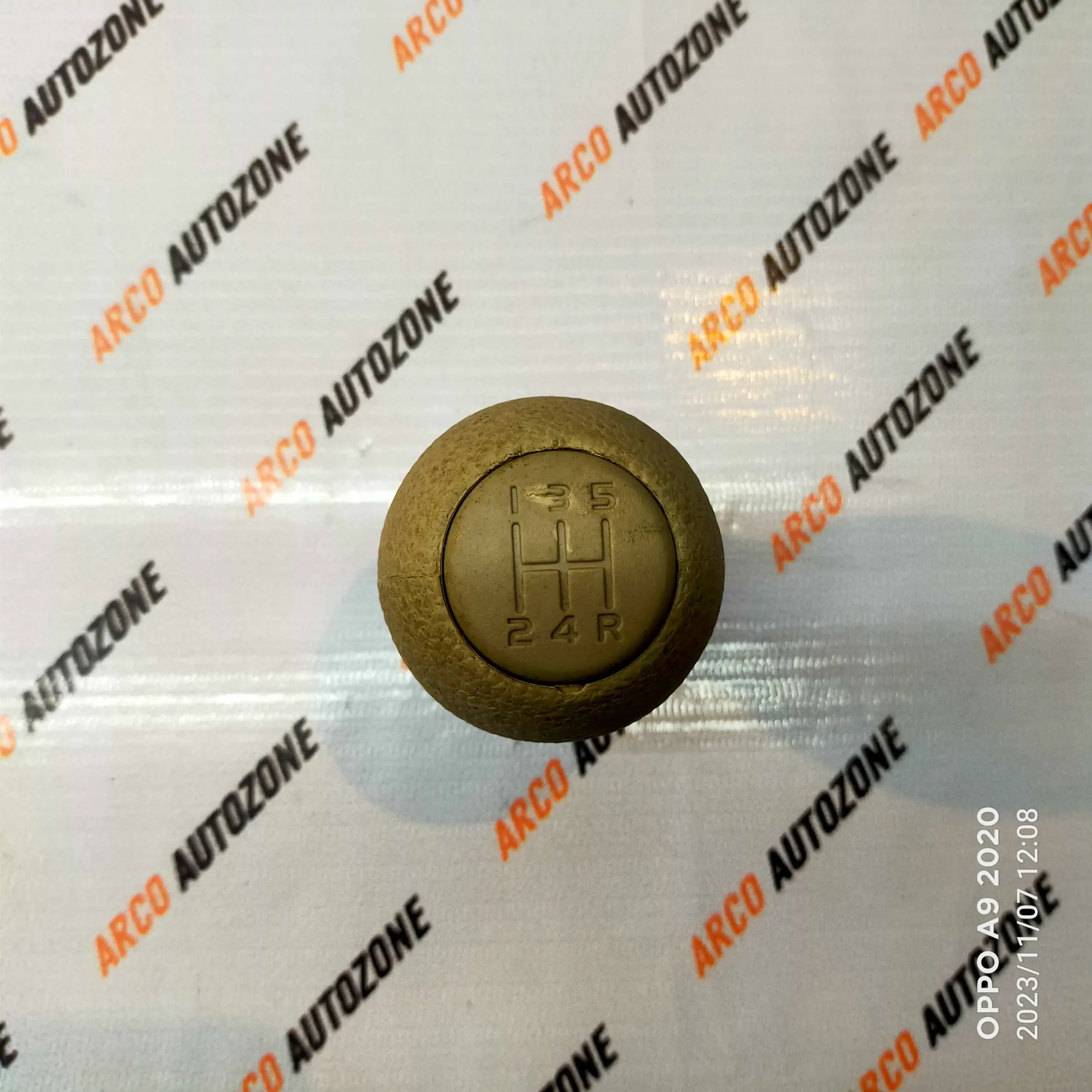 GEAR LEVER KNOB MARUTI SUZUKI SWIFT BEIGE LIGHT