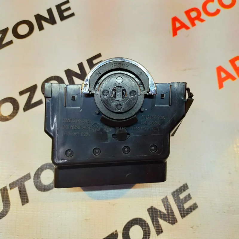 AC VENT MARUTI SUZUKI SWIFT DZIRE LEFT SIDE COMMON 2011-17  73640M74L00 - Image 2