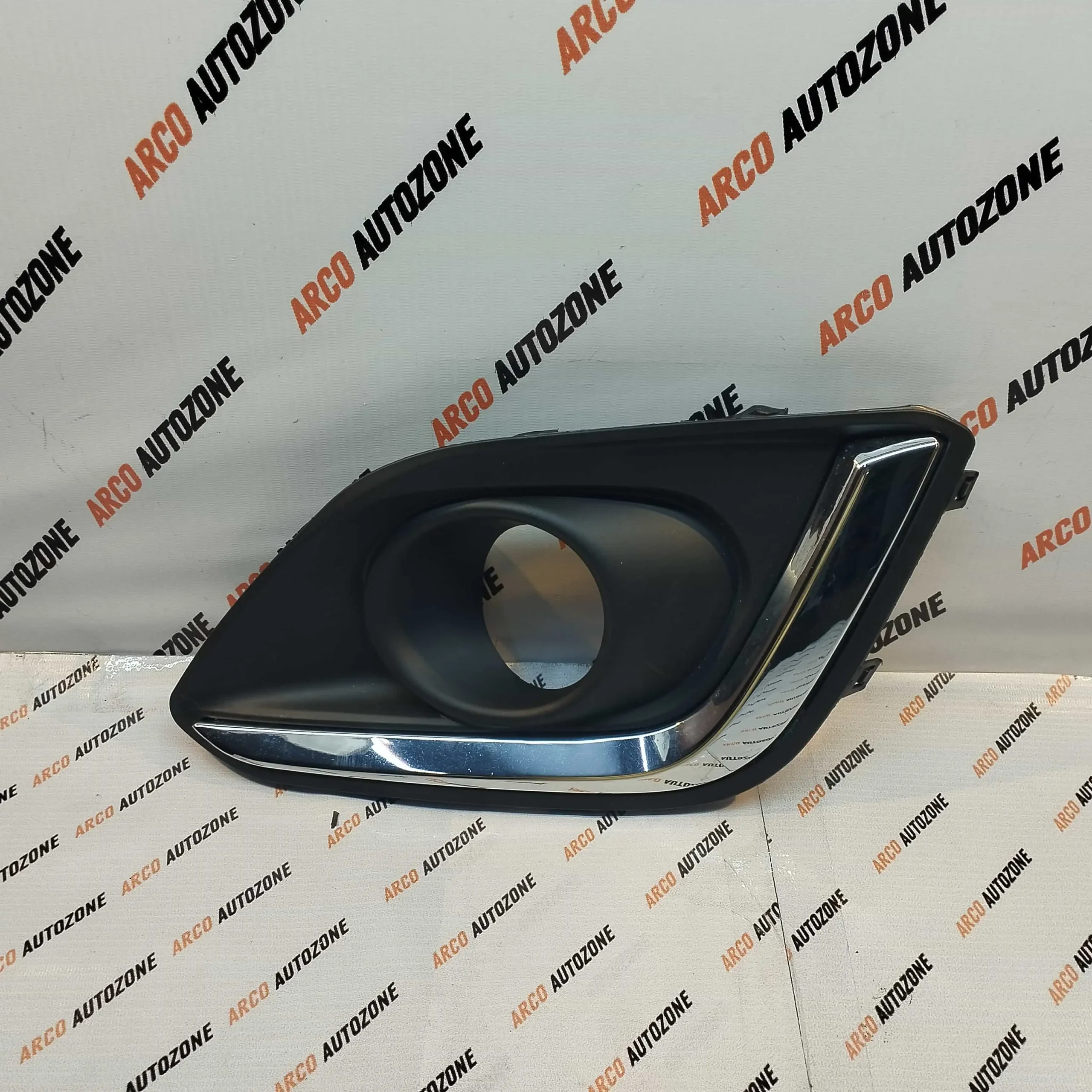 MARUTI SUZUKI SWIFT GEN 4 CROM  ACCURATE MASDSW5FLCL FOG LAMP COVER LEFT SIDE