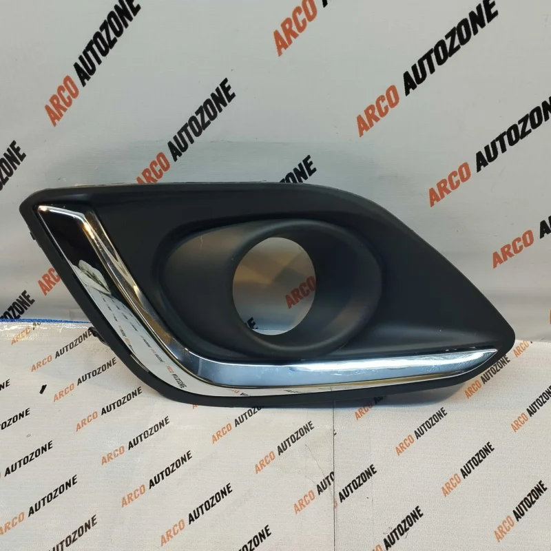 MARUTI SUZUKI SWIFT 4TH GEN CROM ACCURATE FOG LAMP COVER RIGHT SIDE