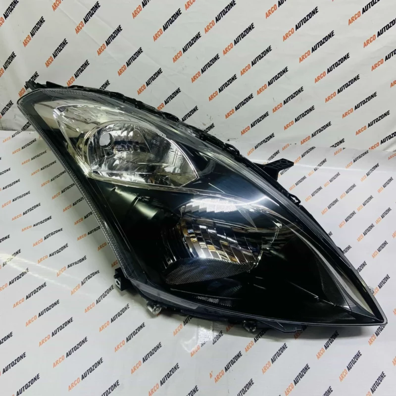 MARUTI SUZUKI SWIFT 3RD GEN BLACK 131HLABMR HEAD LIGHT RIGHT SIDE