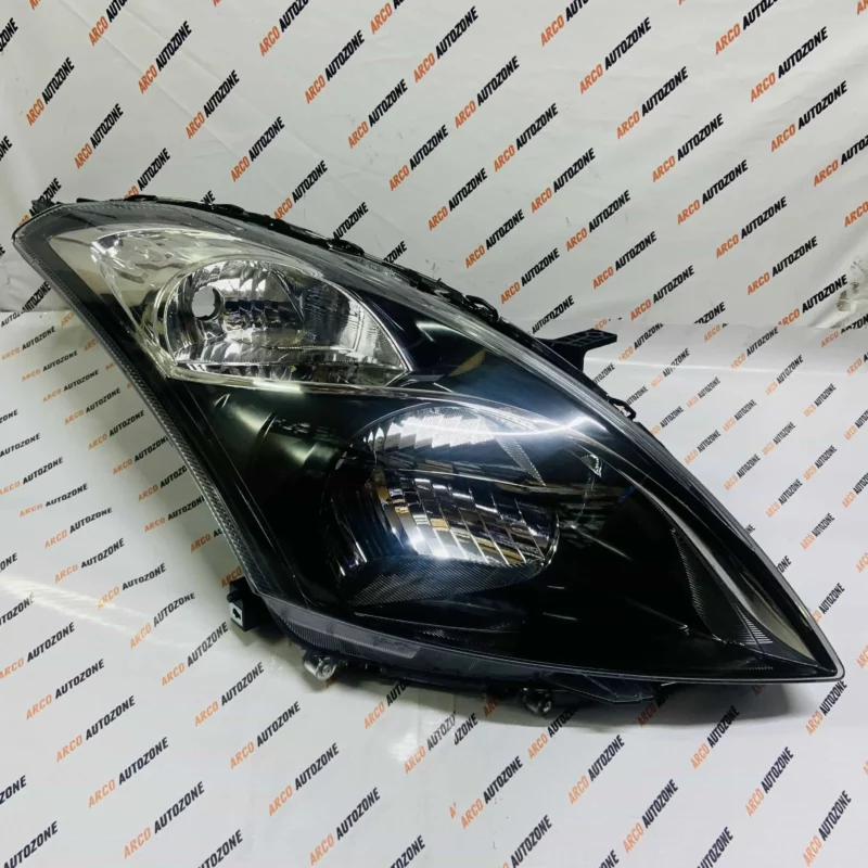 MARUTI SUZUKI SWIFT 3RD GEN BLACK 131HLABMR HEAD LIGHT RIGHT SIDE - Image 2