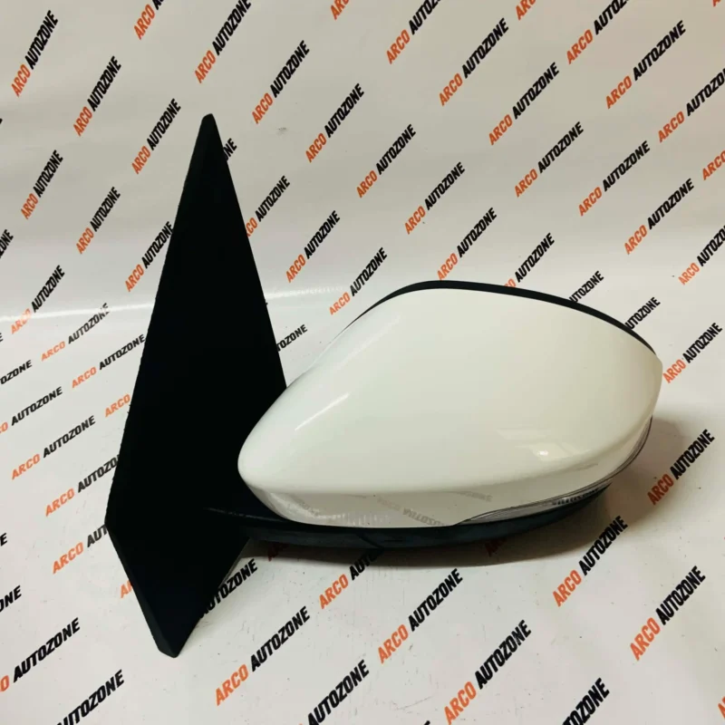 TATA TIAGO 5 WIRE SEMI USED OUTSIDE MIRROR LEFT SIDE - Image 3