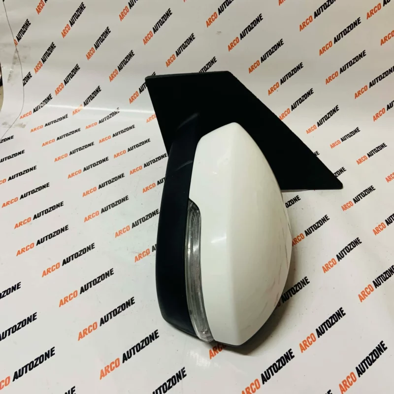 TATA TIAGO 5 WIRE SEMI USED OUTSIDE MIRROR LEFT SIDE - Image 4