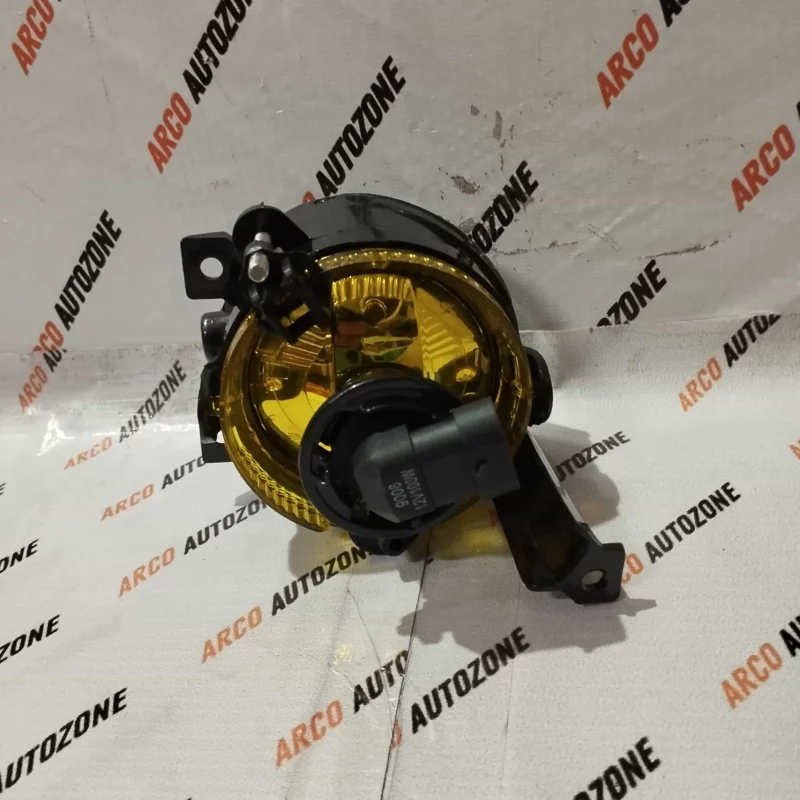 VOLKSWAGEN VENTO IMPORTED FOG LAMP LEFT SIDE - Image 2