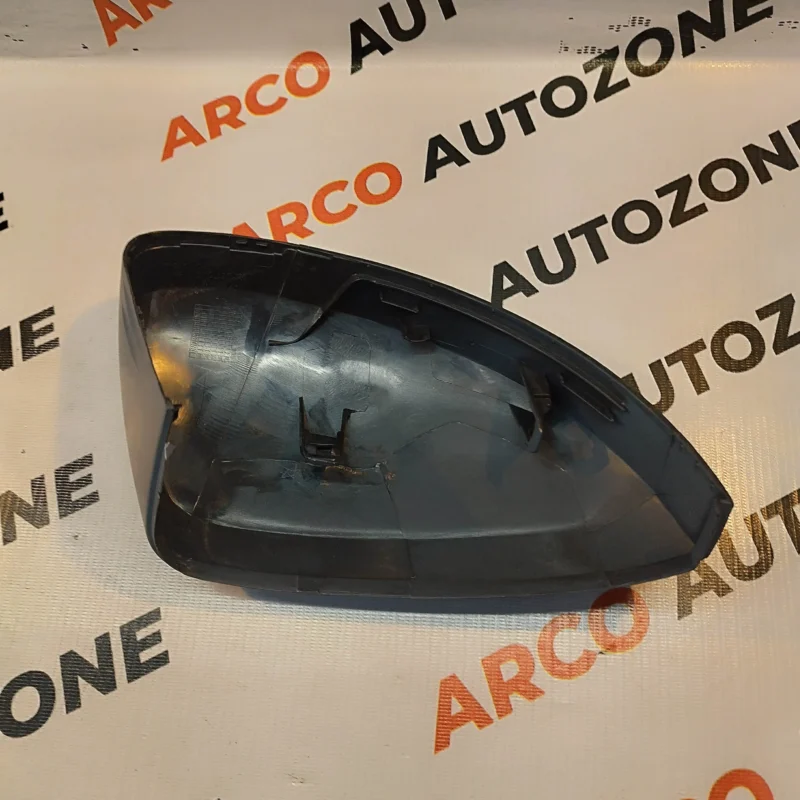VOLKSWAGEN TIGUAN 2016 SIDE GLASS COVER LEFT SIDE - Image 3