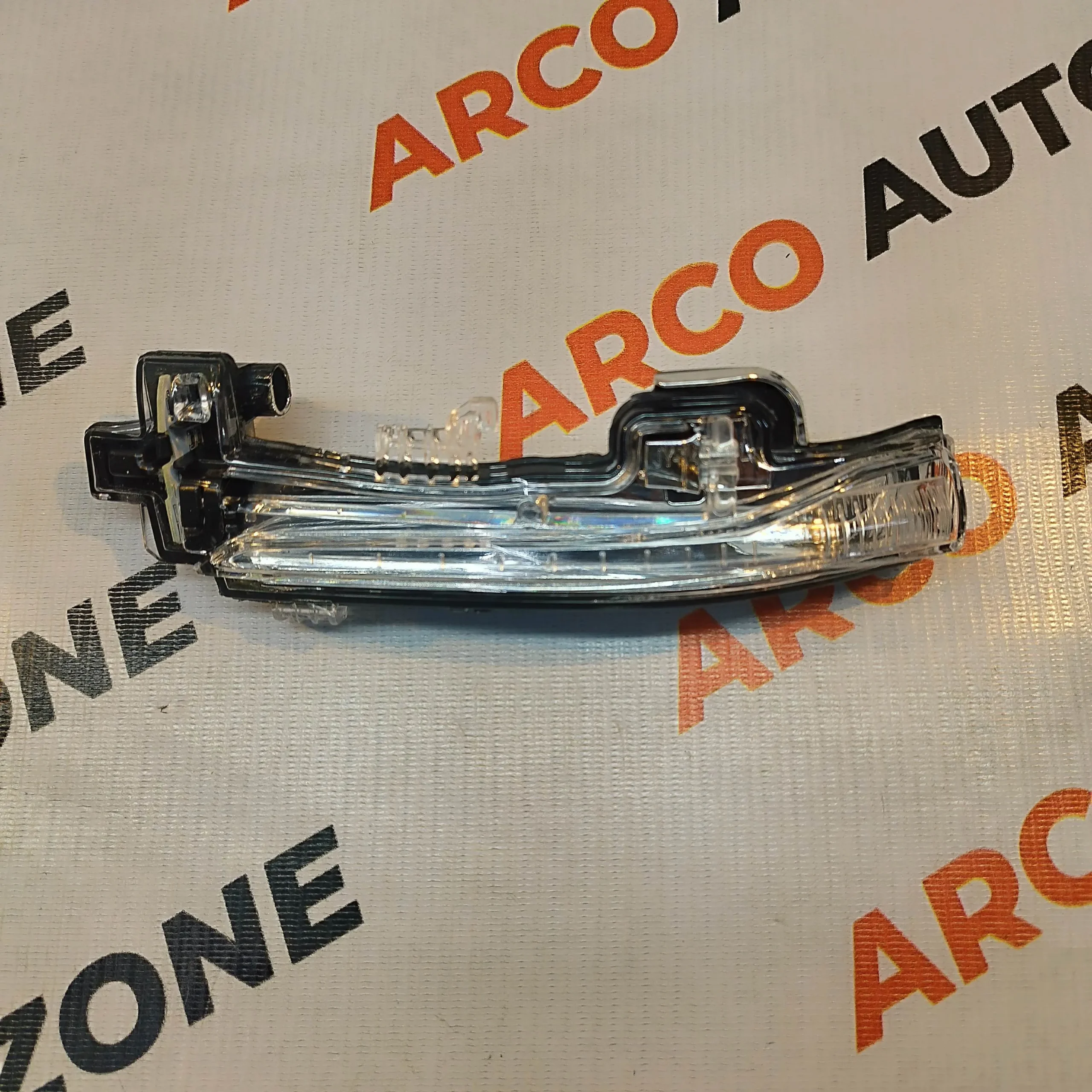 VOLVO S60 2014 SIDE GLASS INDICATOR LEFT SIDE