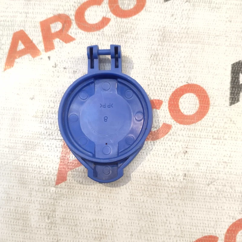 CAP - WASHER RESERVOIR WIPER BOTTLE CAP HYUNDAI I10 I20 VERNA NEW MODEL - Image 2
