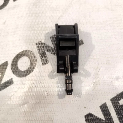 WIPER NOZZLE WASHER VOLKSWAGEN POLO VENTO RAPID COMMON VIKA 6E0955985A