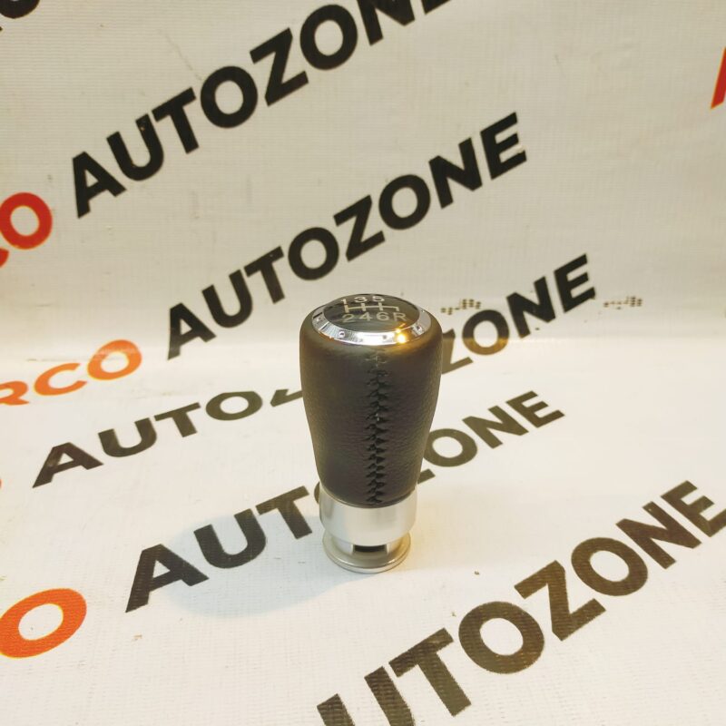 GEAR LEVER KNOB HONDA WRV CHROME WITH LEATHER STITCH