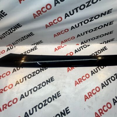 GARNISH ASSY DELTA KIA SELTOS RIGHT SIDE 86260Q6000 SEMI USED