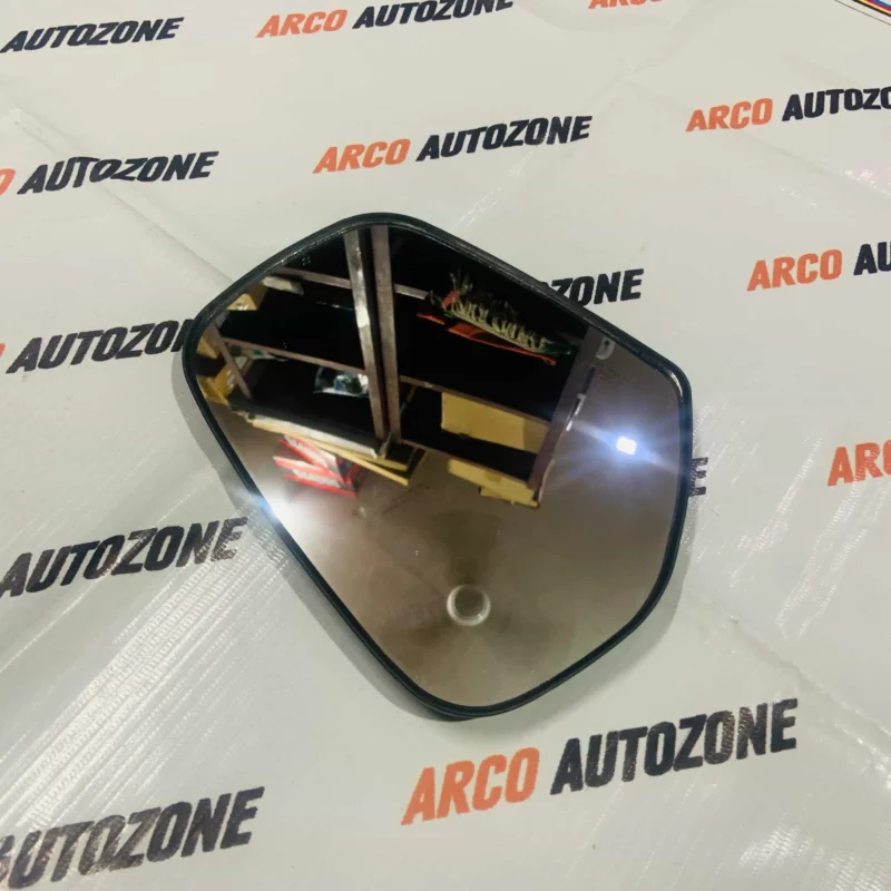 MAHINDRA XUV 300 FOX SUB MIRROR GLASS PLATE RIGHT SIDE