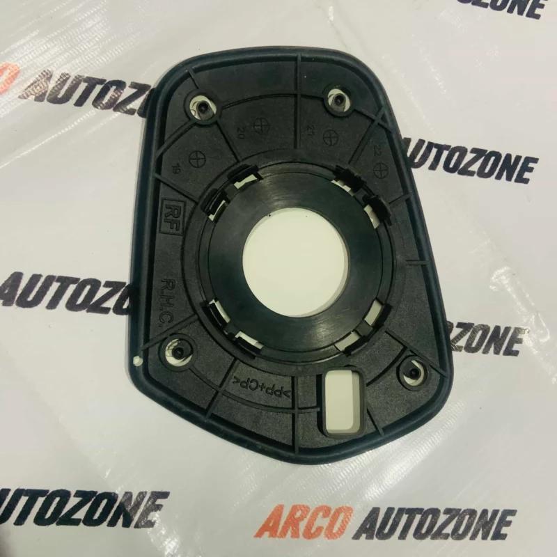 MAHINDRA XUV 300 FOX SUB MIRROR GLASS PLATE RIGHT SIDE - Image 3