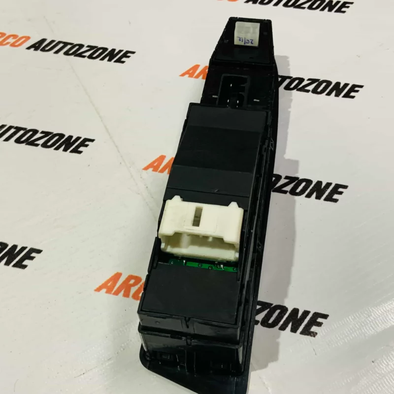MAHINDRA XUV 500 BLACK WITHOUT FOLD WINDOW SWITCH MAIN S21156 - Image 5