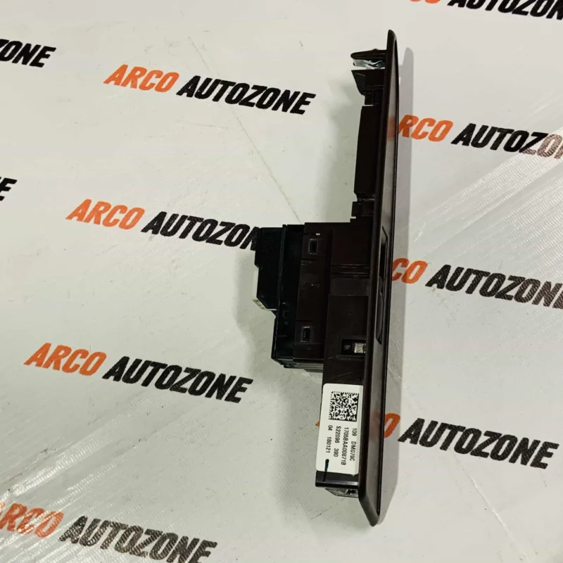 MAHINDRA XUV 500 SINGLE BROWN WINDOW SWITCH MAIN S22096 - Image 2