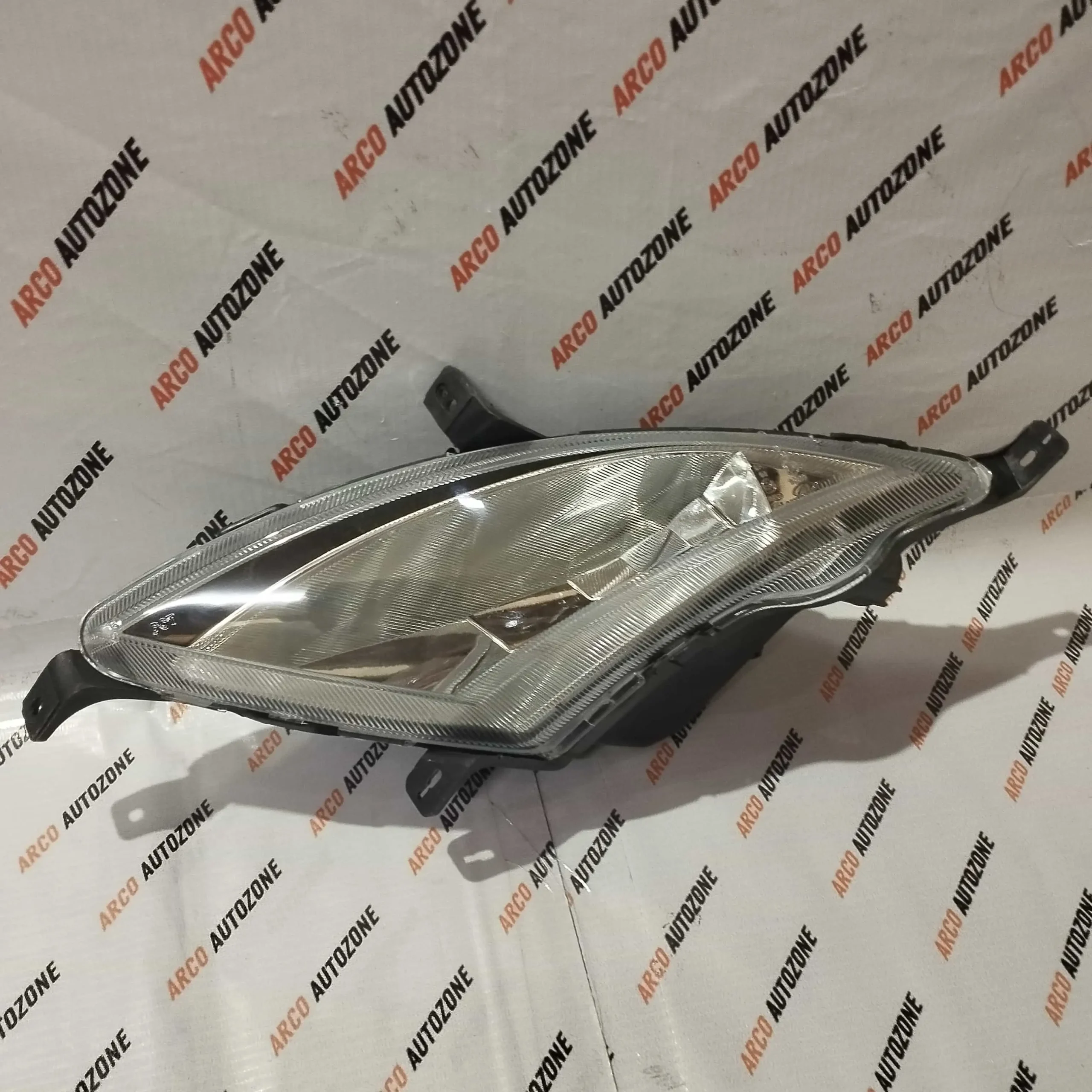 MAHINDRA XUV 500 1ST GEN MAHI 1701DAA00291N FOG LAMP LEFT SIDE