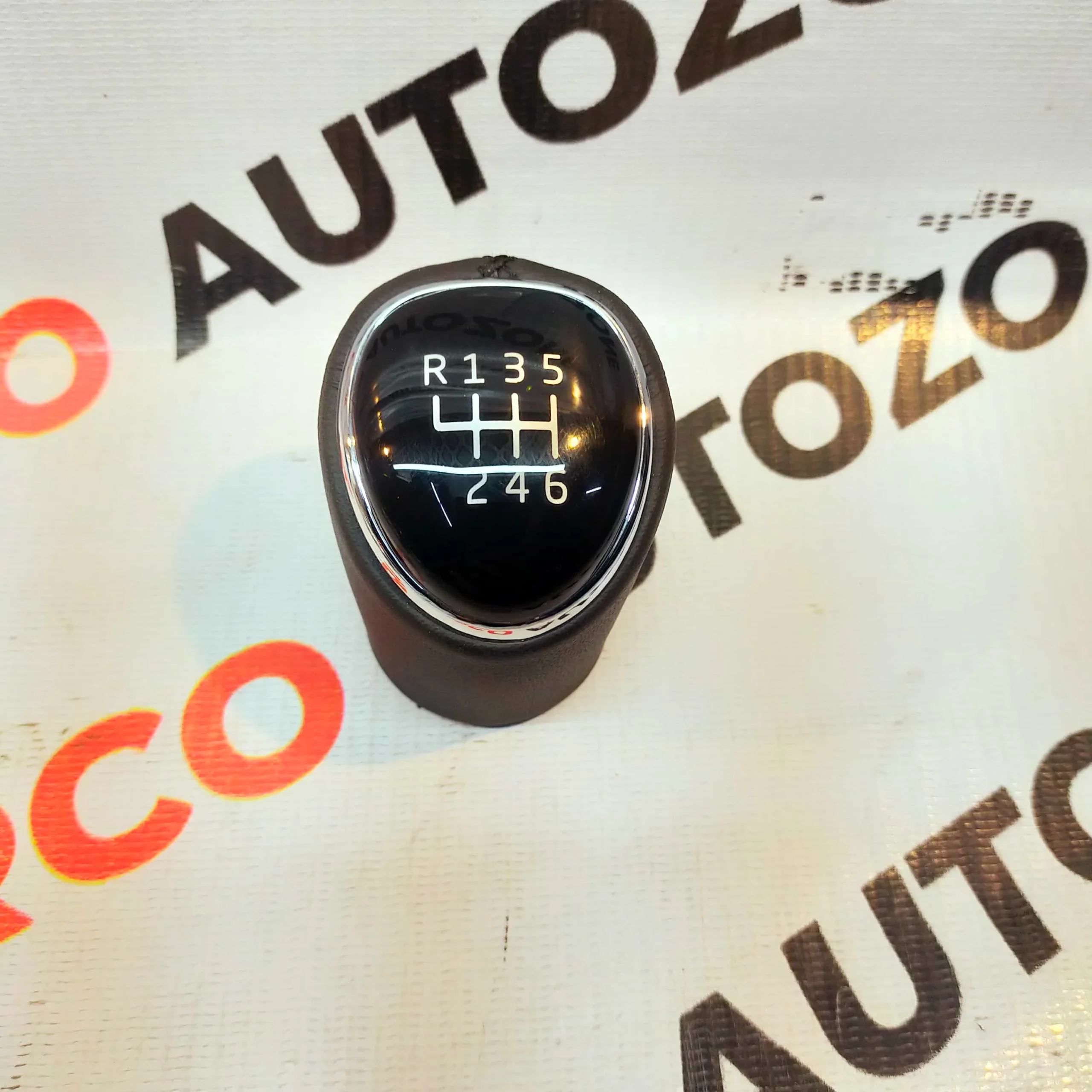 GEAR LEVER KNOB MAHINDRA XUV300 MARAZZO LEATHER
